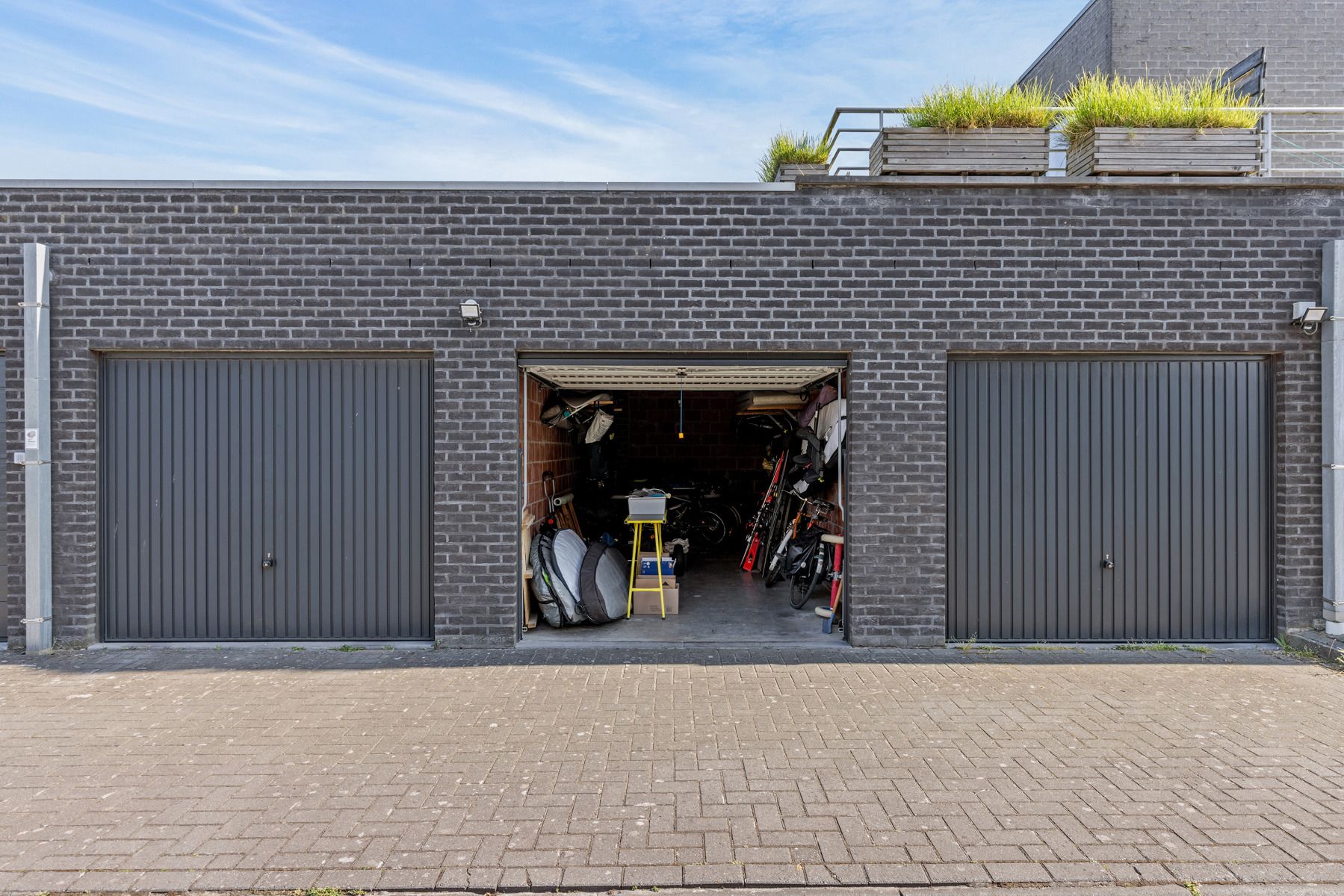 Instapklare gezinswoning met tuin en 4 slpks foto 25