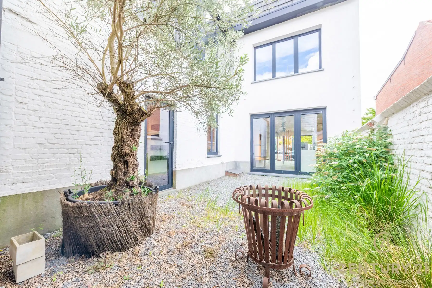 Instapklare handelsruimte in hartje Oud-Turnhout foto 20