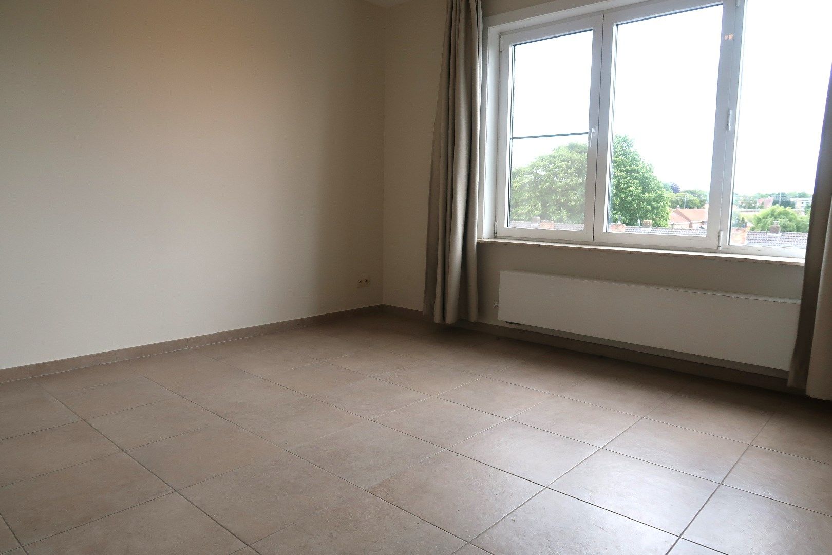 Ruim appartement met 3 slaapkamers foto 10