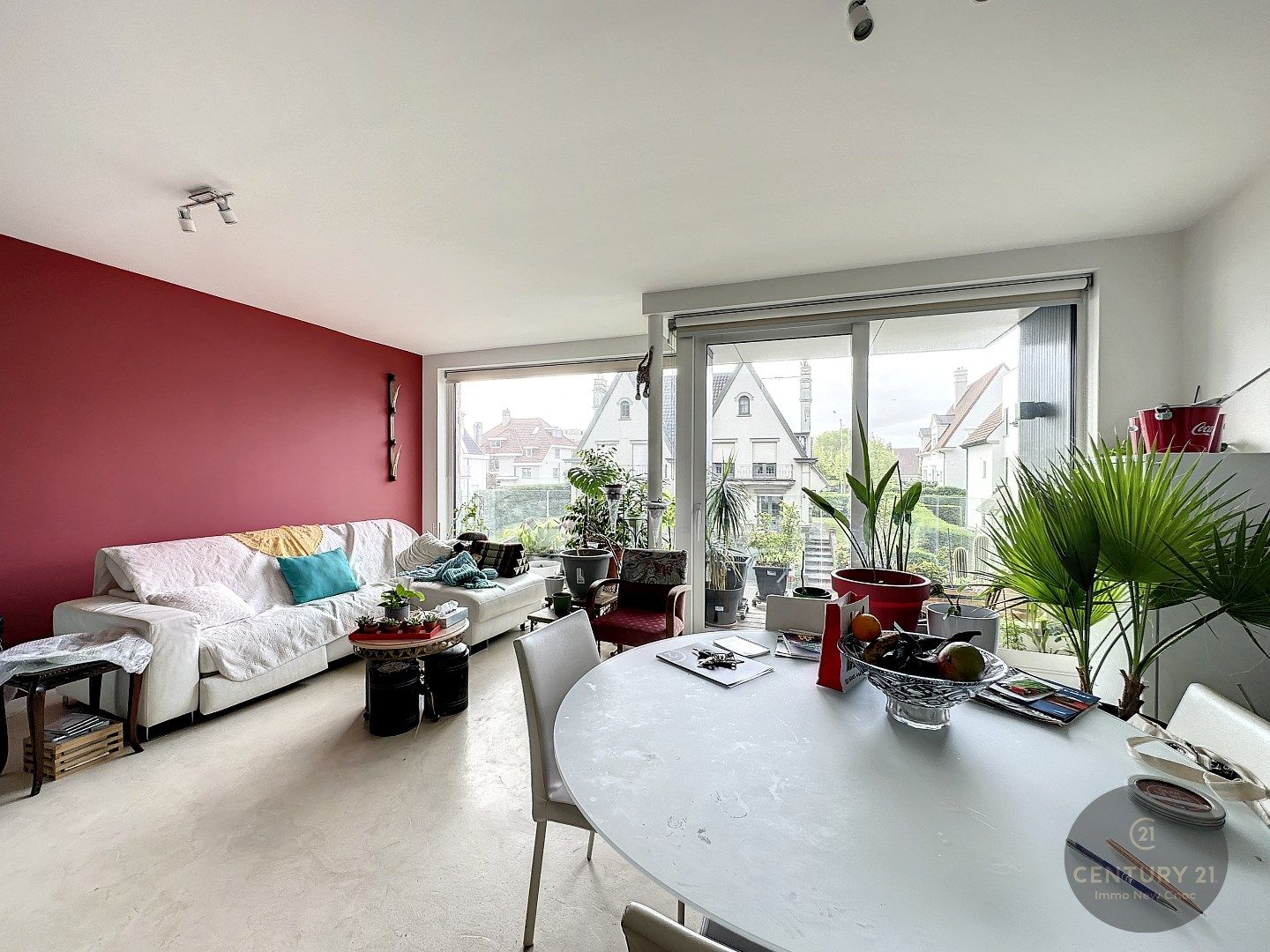 RECENT 3-slaapkamer app. op TOPLIGGING! foto 4