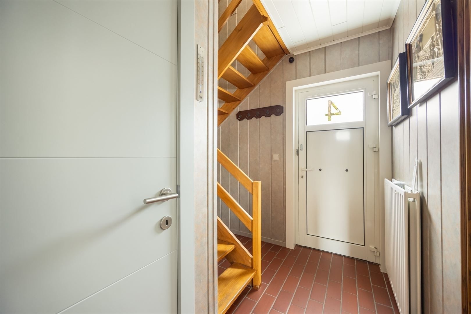 Woning met 3 slaapkamers in een rustige straat foto 9