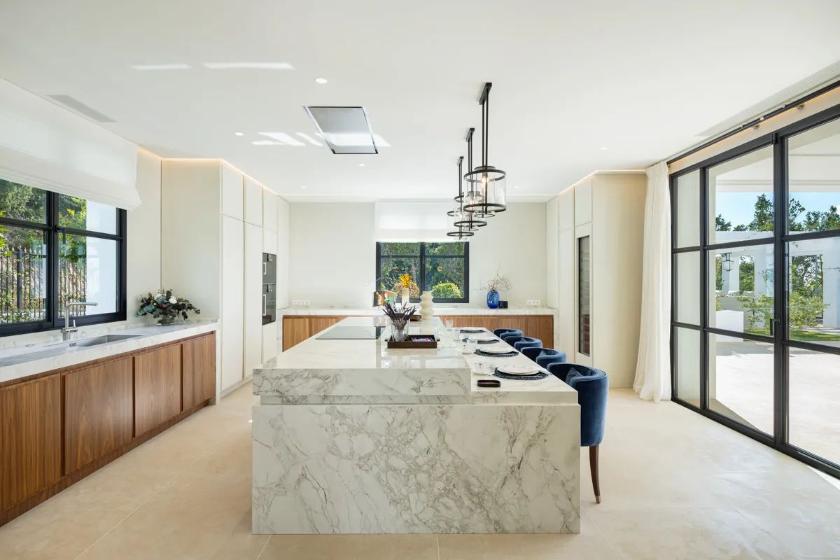 Exclusieve villa in Marbella: tijdloze elegantie en ongeëvenaarde luxe foto 6