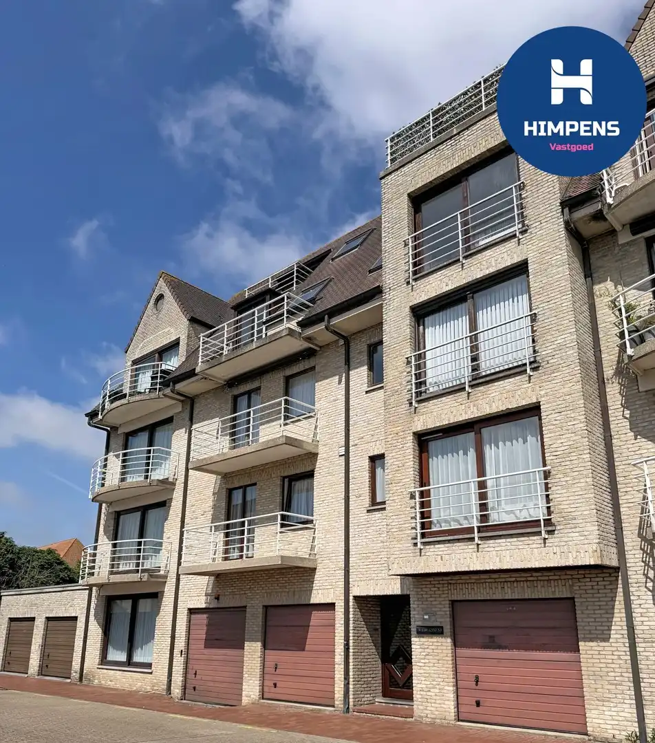 Te koop – Appartement inclusief ruime garage in Nieuwpoort foto {{pictureIndex}}