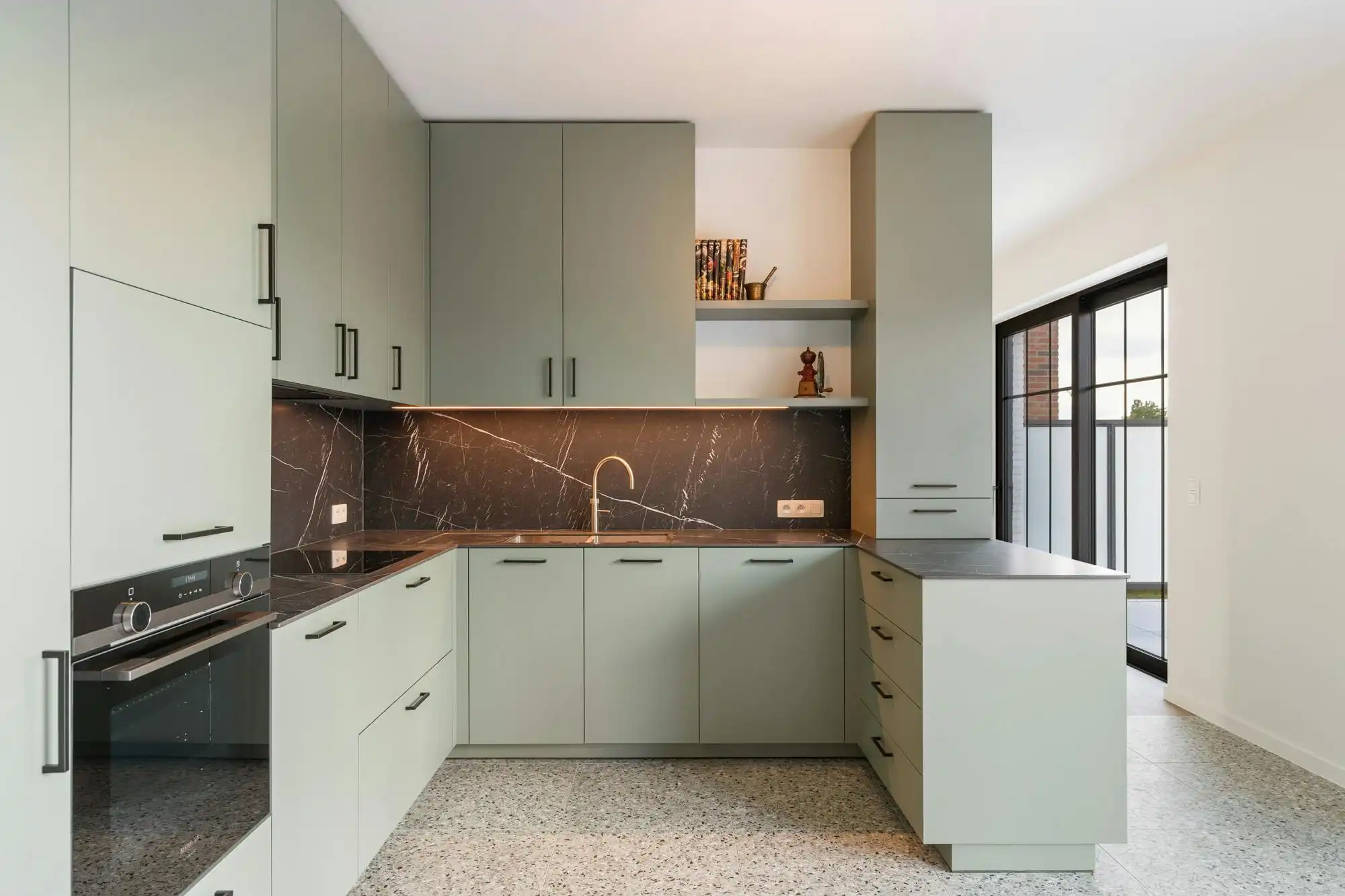 Instapklaar appartement (234 m²)  te koop in Weelde foto 12