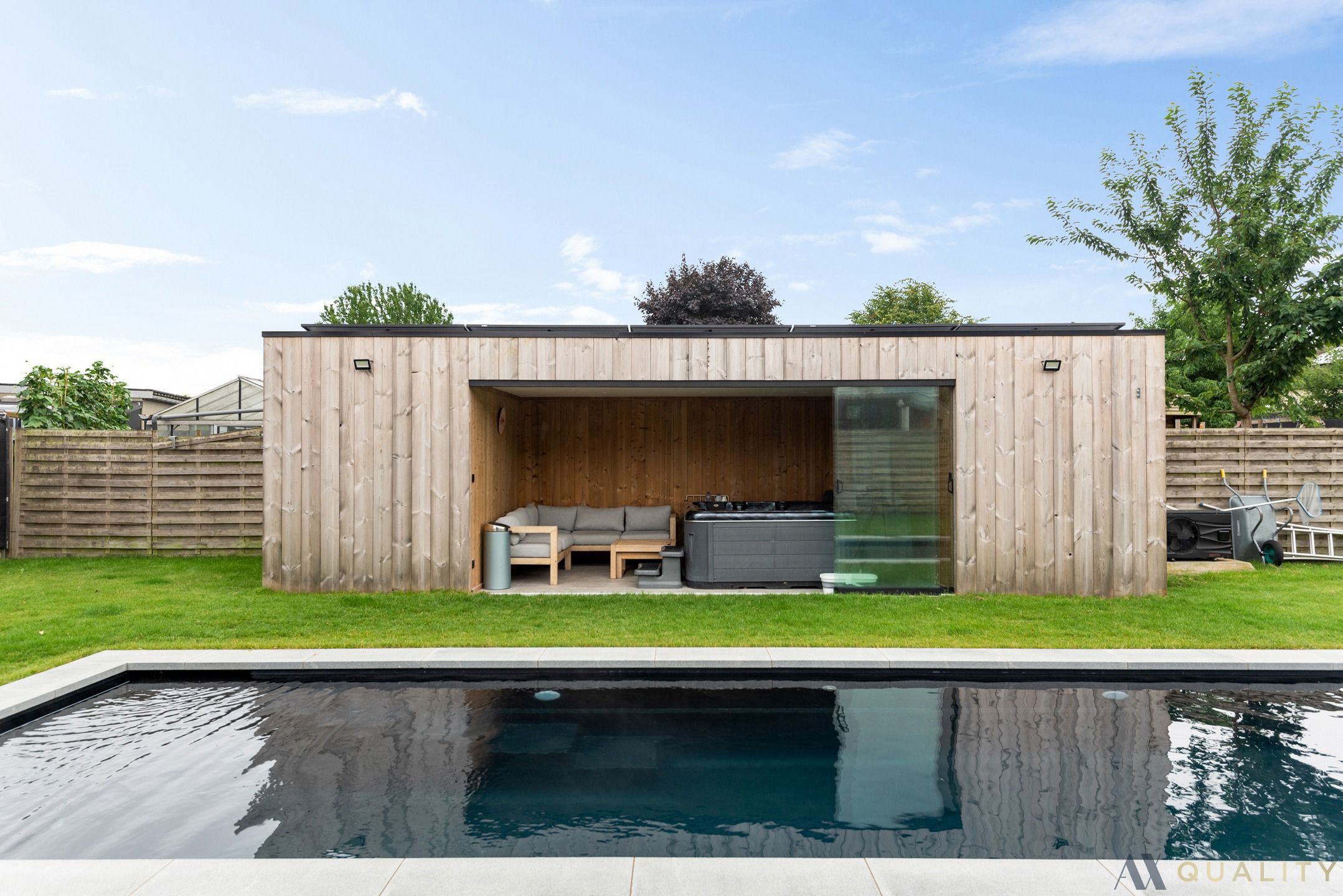 Ruime woning in het charmante Branst foto 26