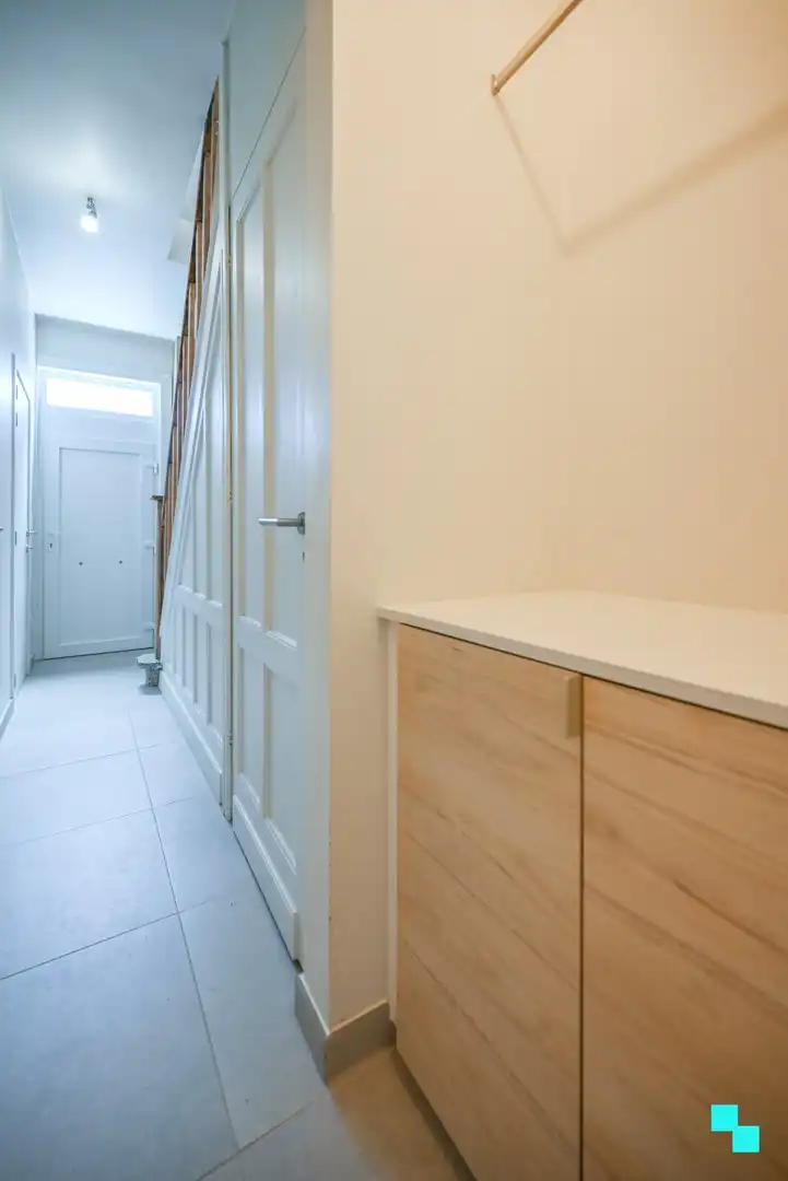 Gerenoveerde 2-slaapkamerwoning in Ingelmunster foto 10