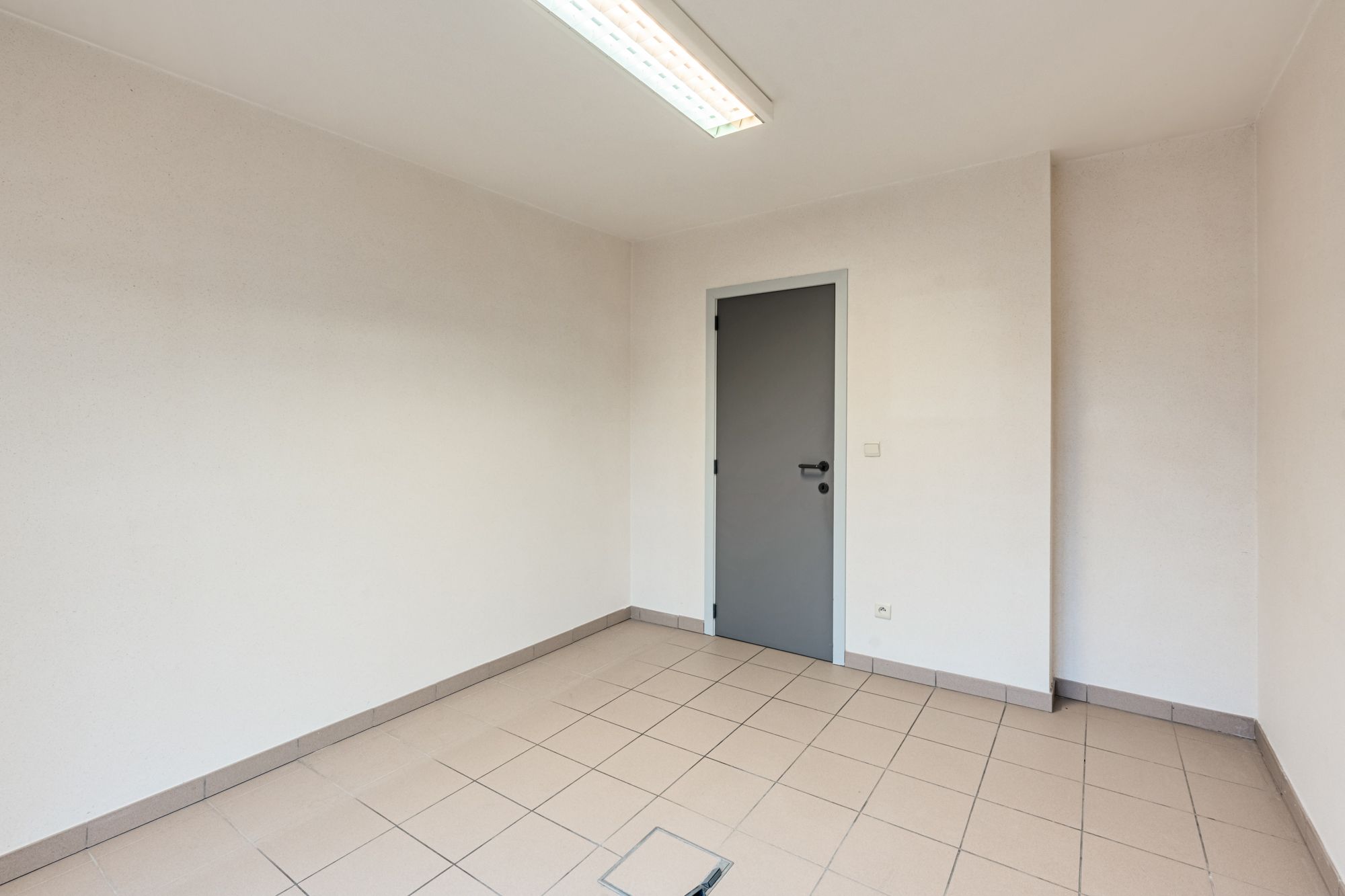 IDEALIS VASTGOED – OP TE FRISSEN APPARTEMENT MET 3 SLAAPKAMERS foto 18