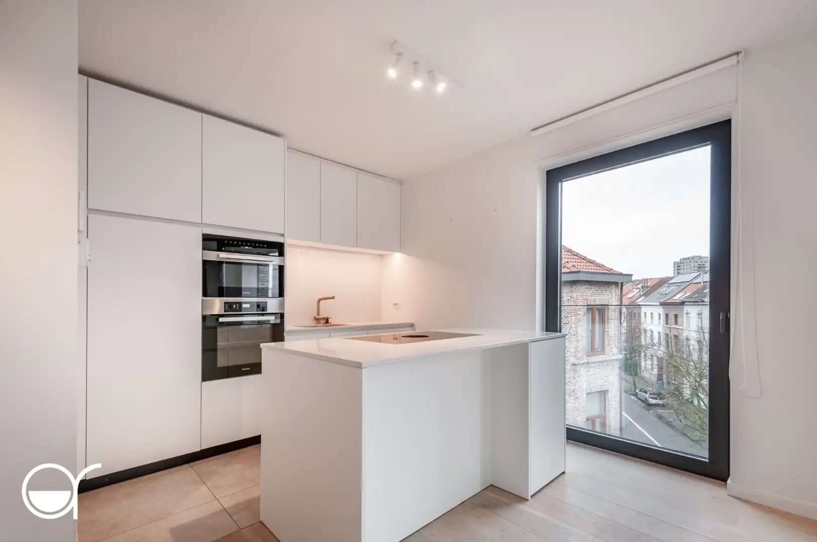 Luxe éénslaapkamerappartement aan de Ham  foto 6