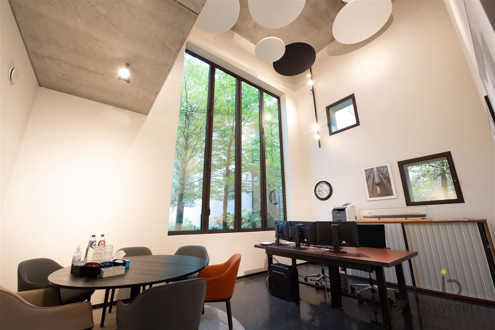 UNIEK GELIJKVLOERS APPARTEMENT OP DE KANAALSITE VAN AXEL VERVOORDT foto 14