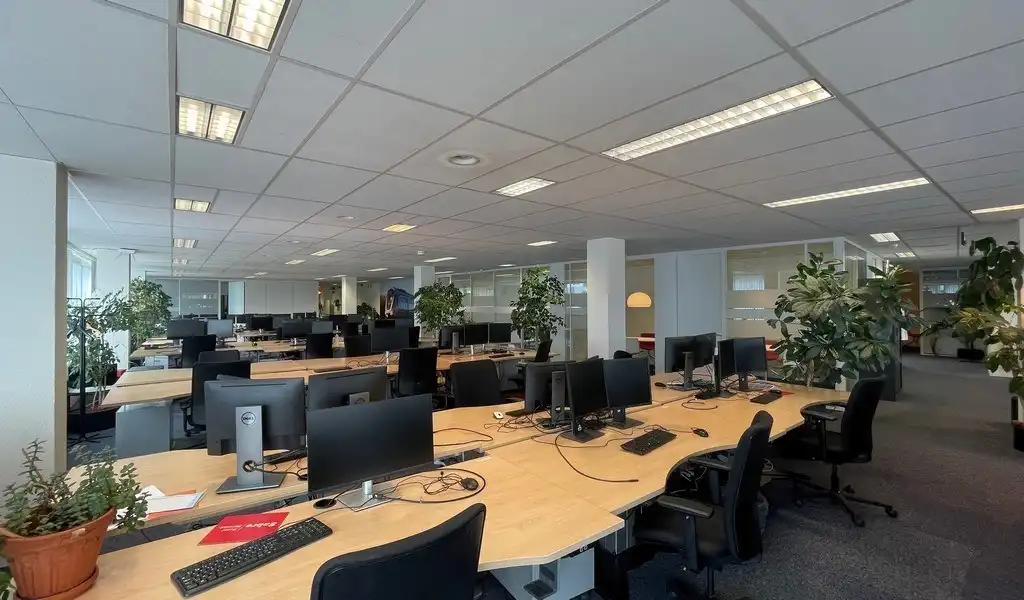 Kantoorruimte te huur in Franklin Building te Berchem foto 12