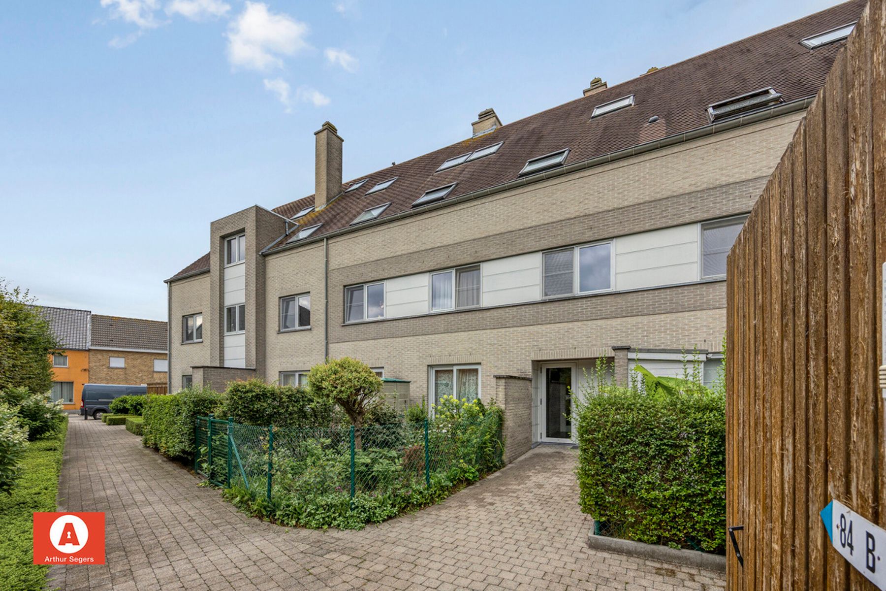 Energiezuinig & volwaardig appartement met 2 slaapkamers. foto 2