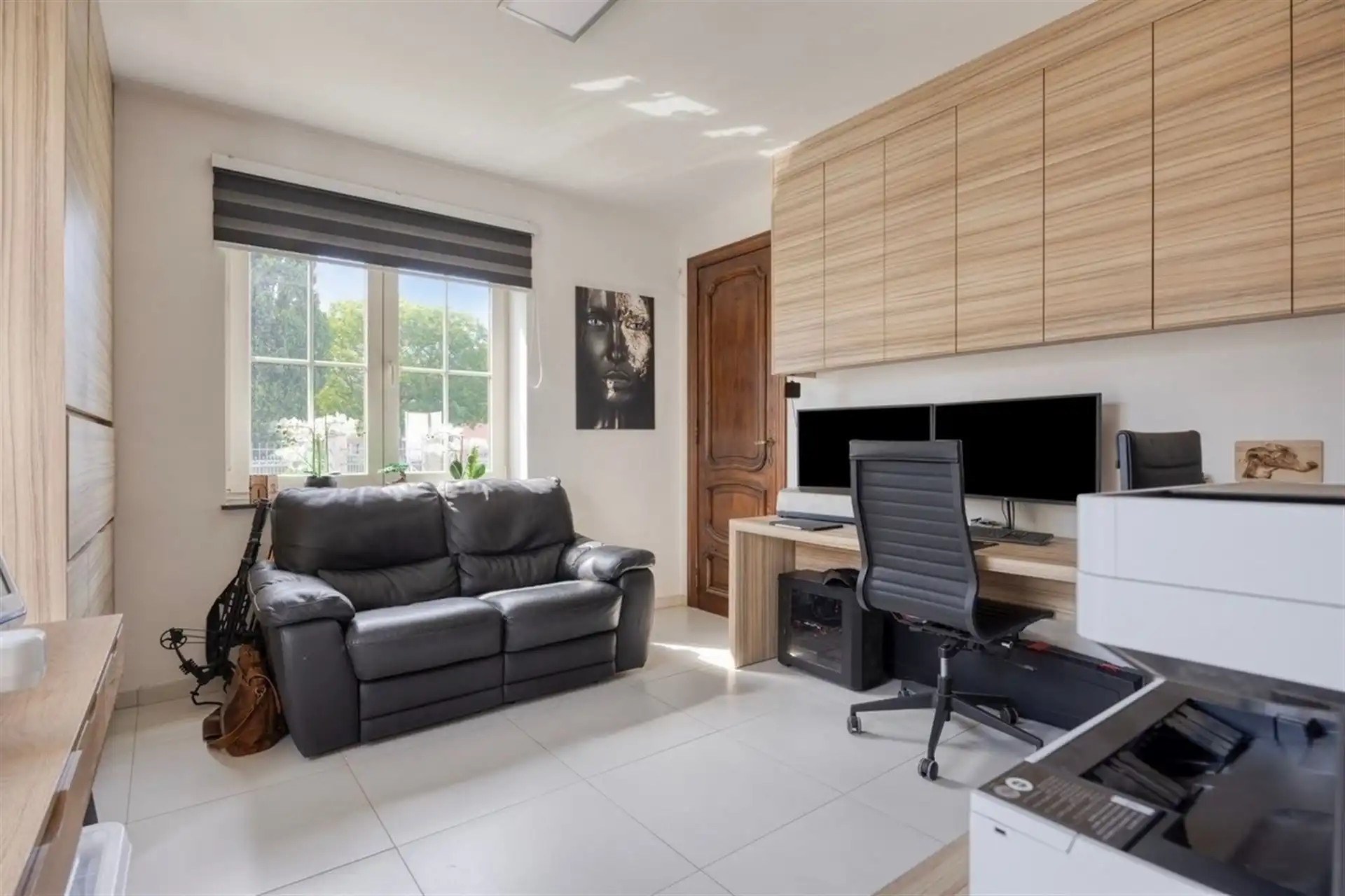 Instapklare villa met zwembad. Landelijke ligging in Leut. foto 16