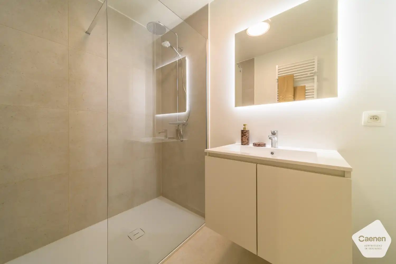 Ruim nieuwbouwappartement met 1 slaapkamer, volledig afgewerkt en instapklaar foto 13