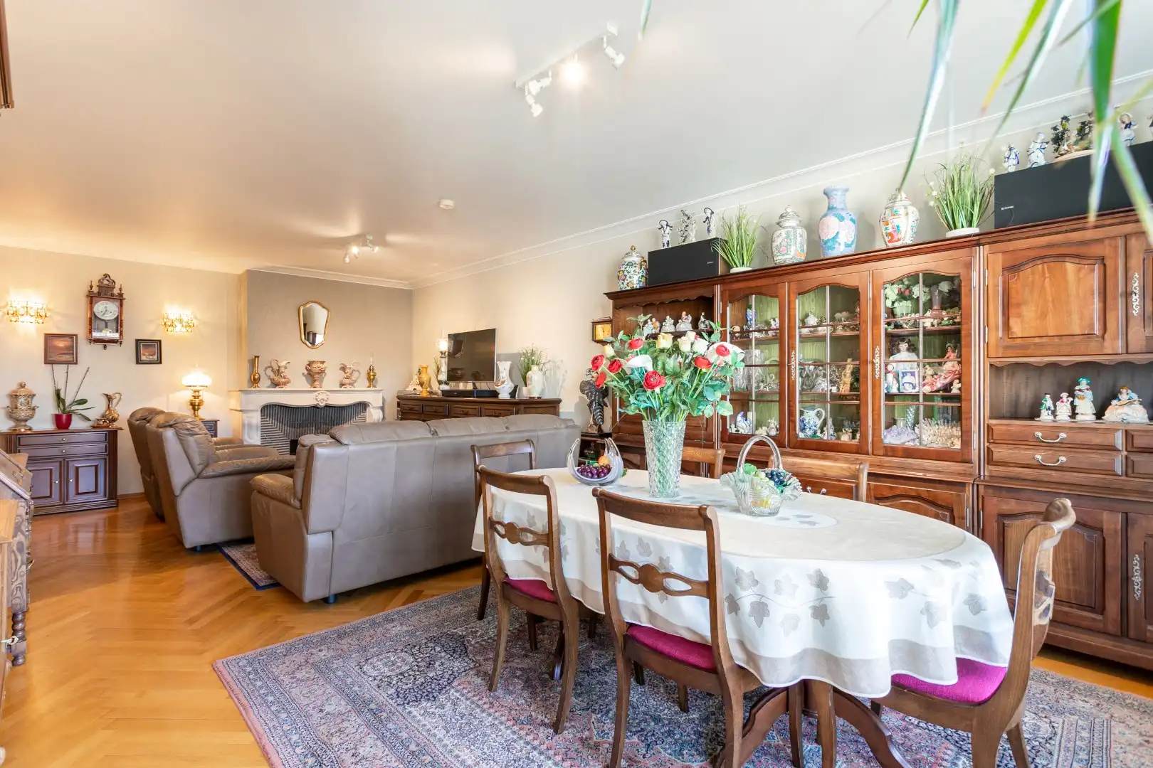 Instapklaar en energiezuinig app 3 slpks en terras foto {{pictureIndex}}