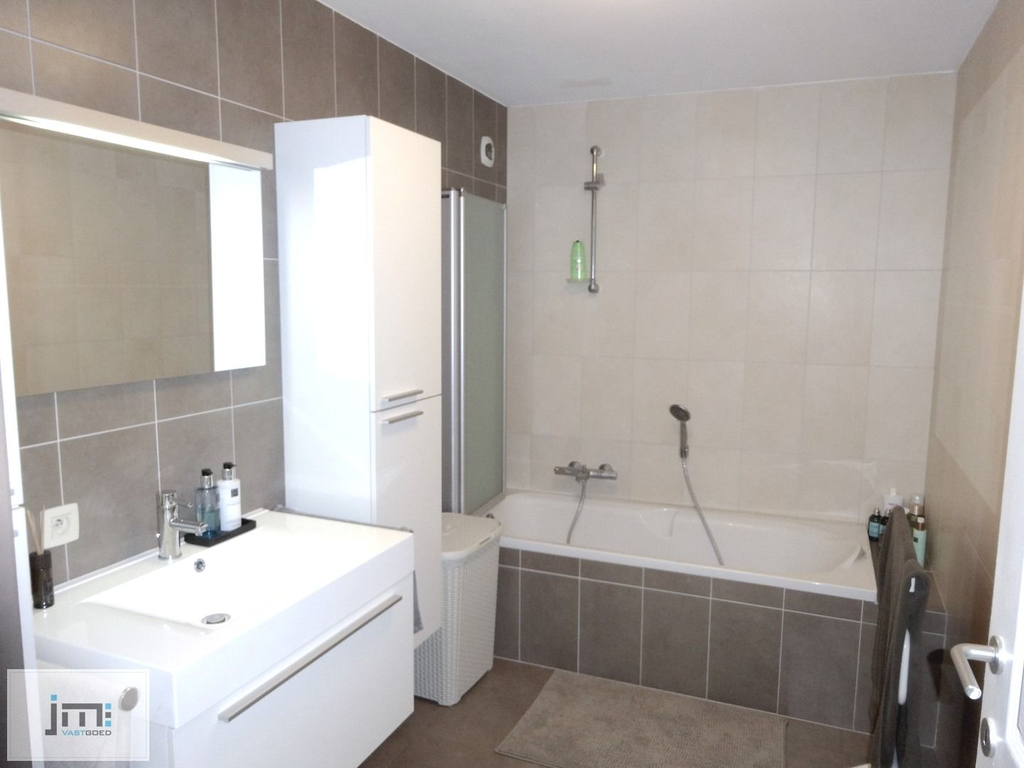 Appartement met twee slaapkamers foto 8