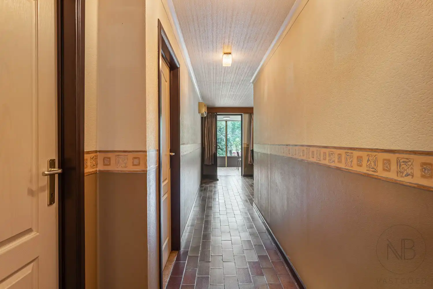 Gelijkvloerse woning op 13a 38ca – te renoveren of af te breken voor nieuwbouw aan 6% btw foto 6