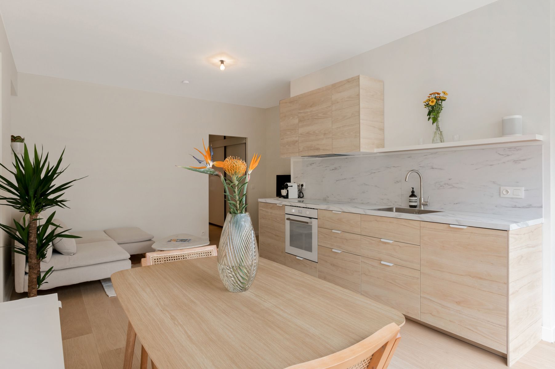 Trendy cityloft met terras op het hippe Zuid foto 2