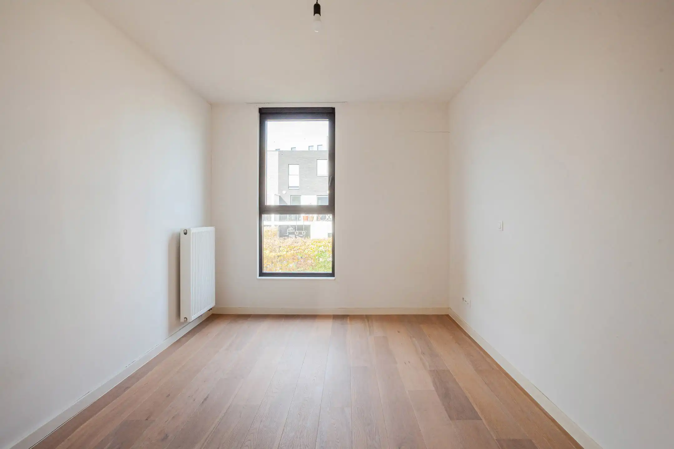 Recente woning met tuin, zonnig dakterras en staanplaats foto 14