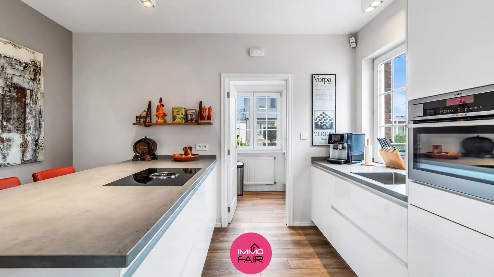 Vrijstaande woning op royaal perceel met panoramisch uitzicht, vlakbij Maastricht foto 8