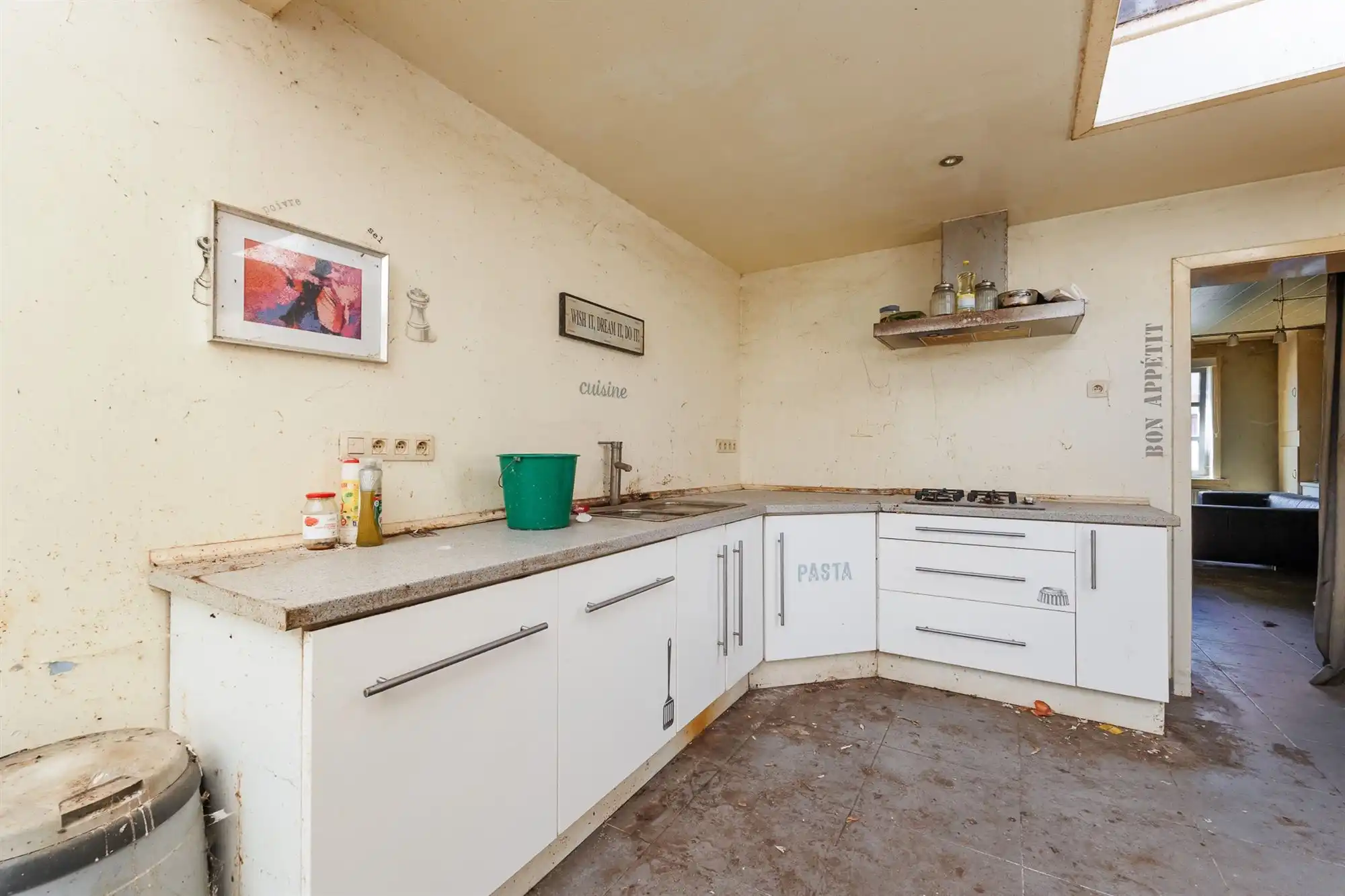 Te renoveren huis met tuin op rustige ligging foto 7