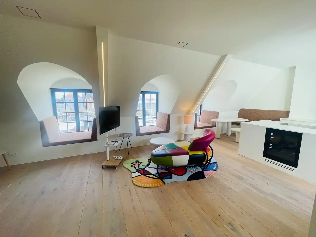 Brugge centrum, op 'Zand EXCLUSIEF GEMEUBELD APPARTEMENT MET ZONNETERRAS&nbsp; &nbsp; &nbsp;ALLES GLOEDNIEUW&nbsp; &nbsp; &nbsp;TOPKWALITEIT foto 6