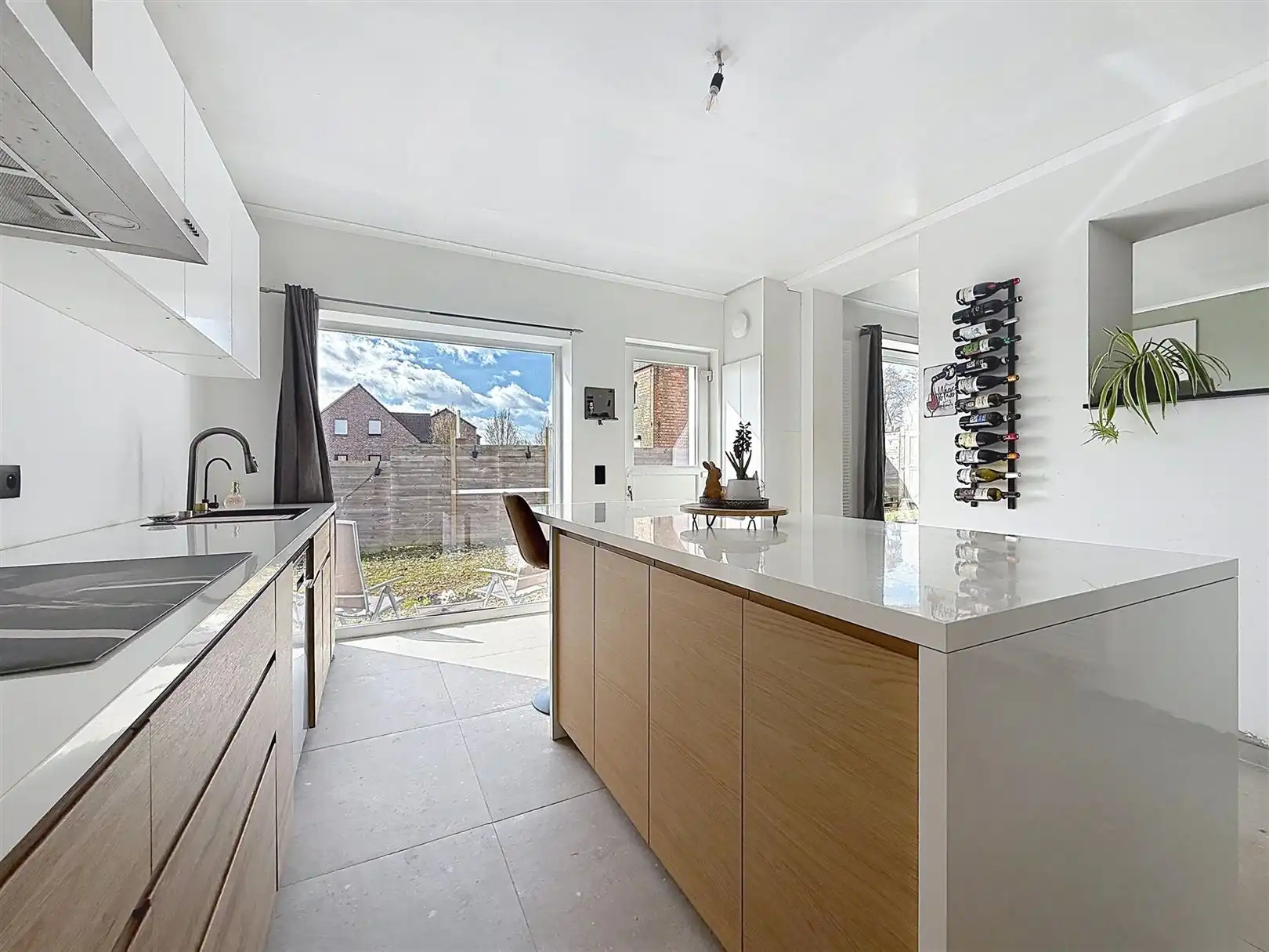 Gerenoveerde woning, 3 slpks, 2 bdks, opp 15a 80ca foto 16