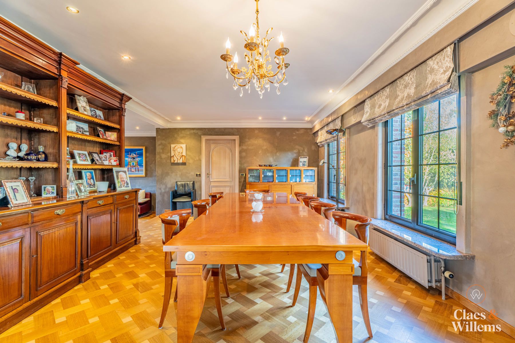 Ruime gezinswoning met praktijk- of kantoorruimte foto 14