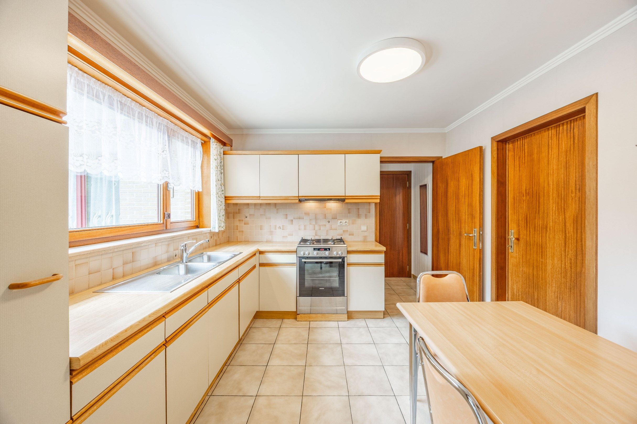 GELIJKVLOERS WONEN OP 598M² foto 4