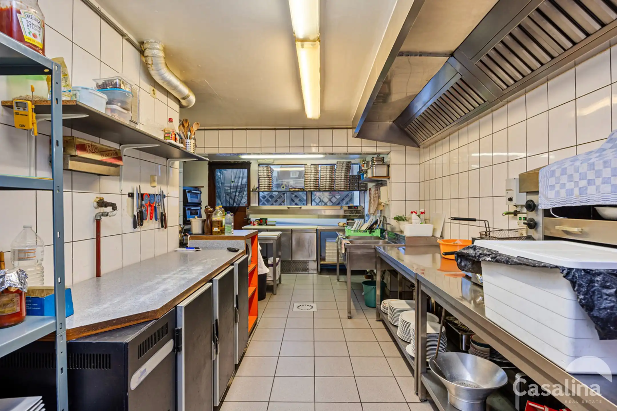 Gemengd gebouw met tal van exploitatiemogelijkheden foto 9