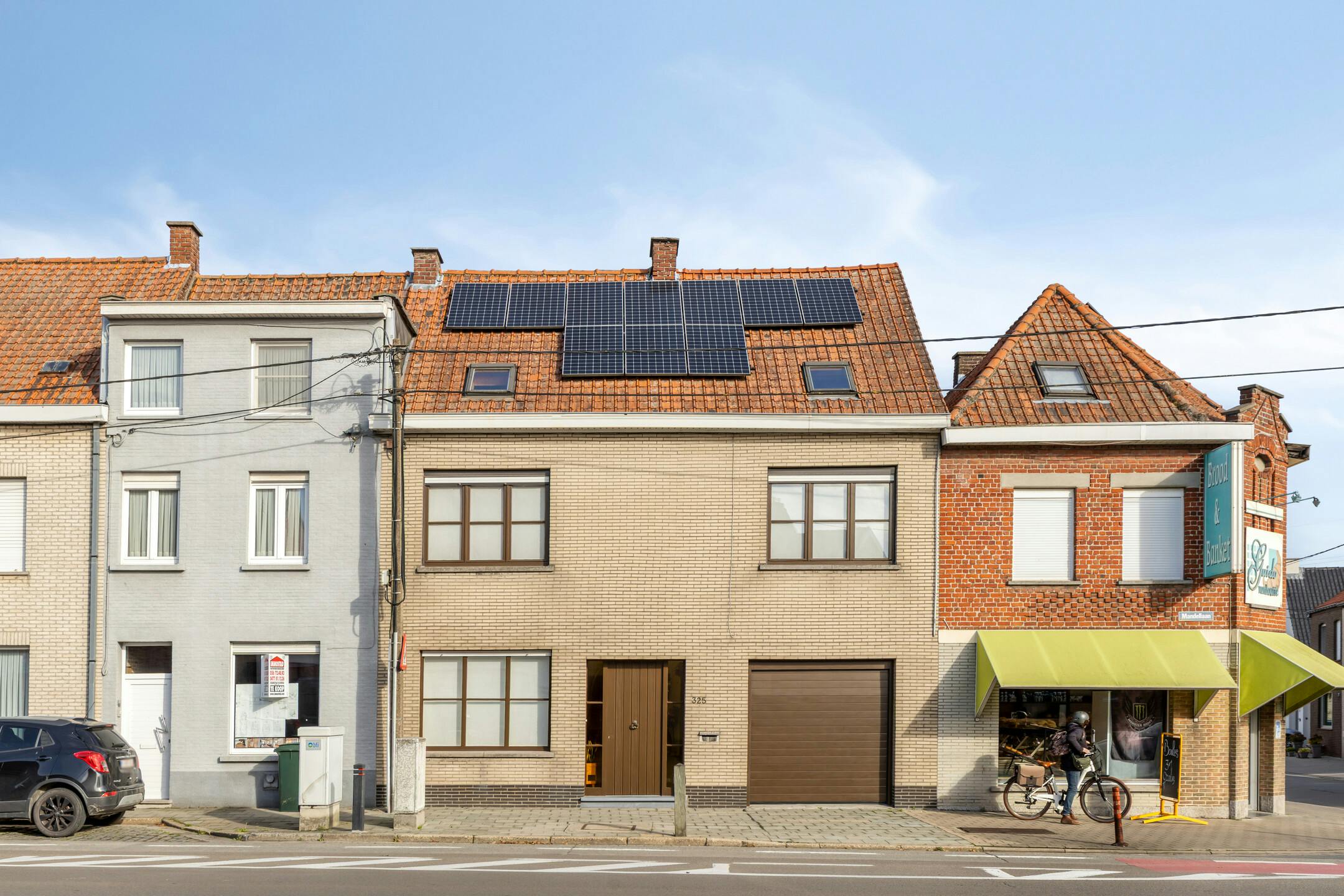 Instapklare woning met gezellige tuin te koop in Roeselare foto 28