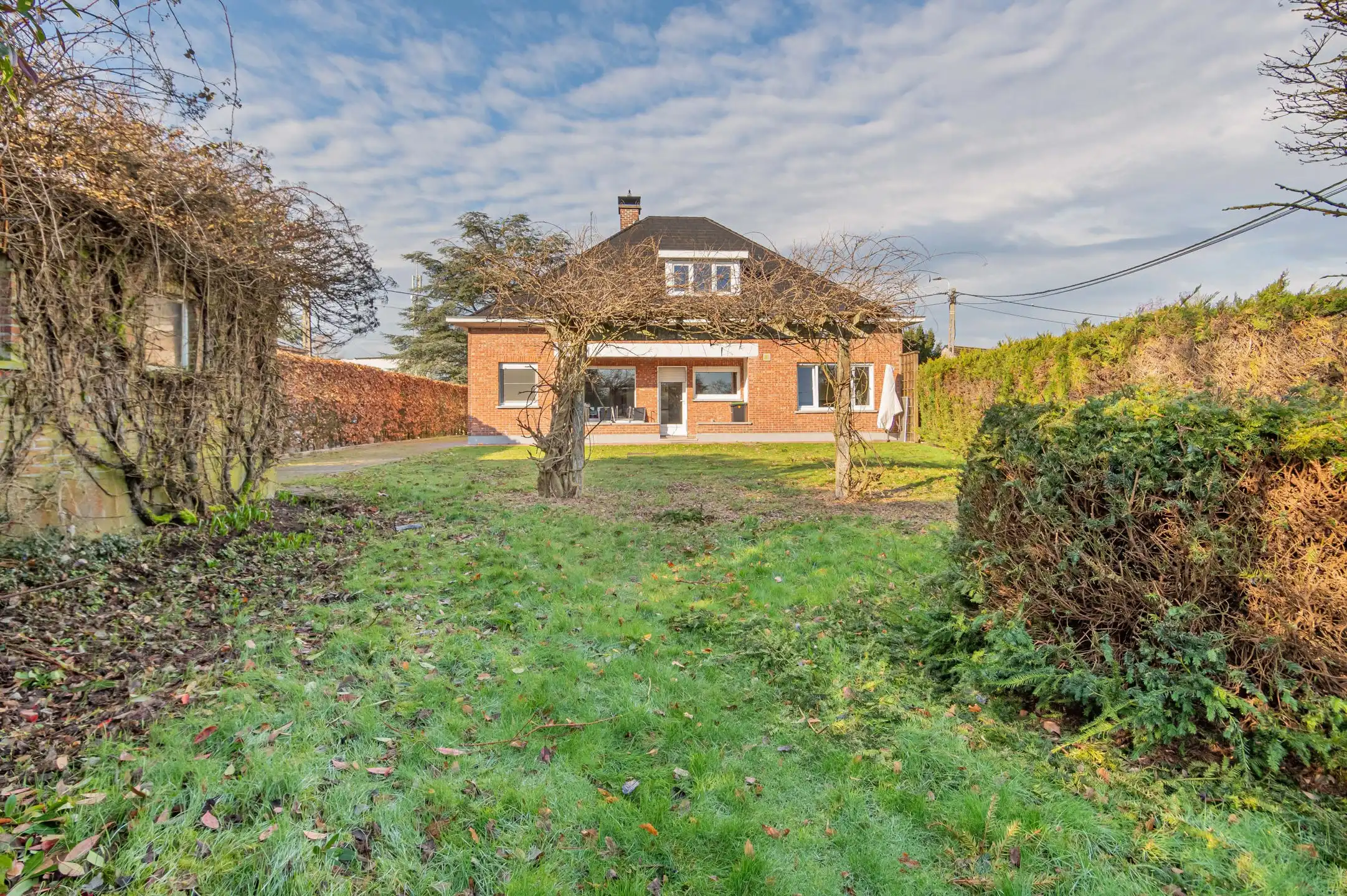 Rustig wonen in een ruime alleenstaande woning in Heffen foto 4