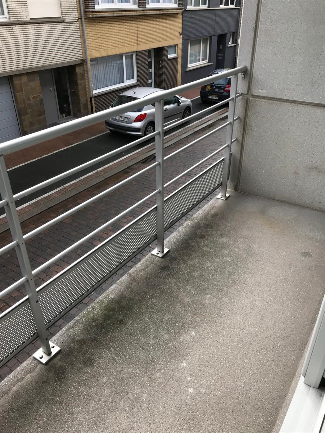 Recent appartement met terras foto 10