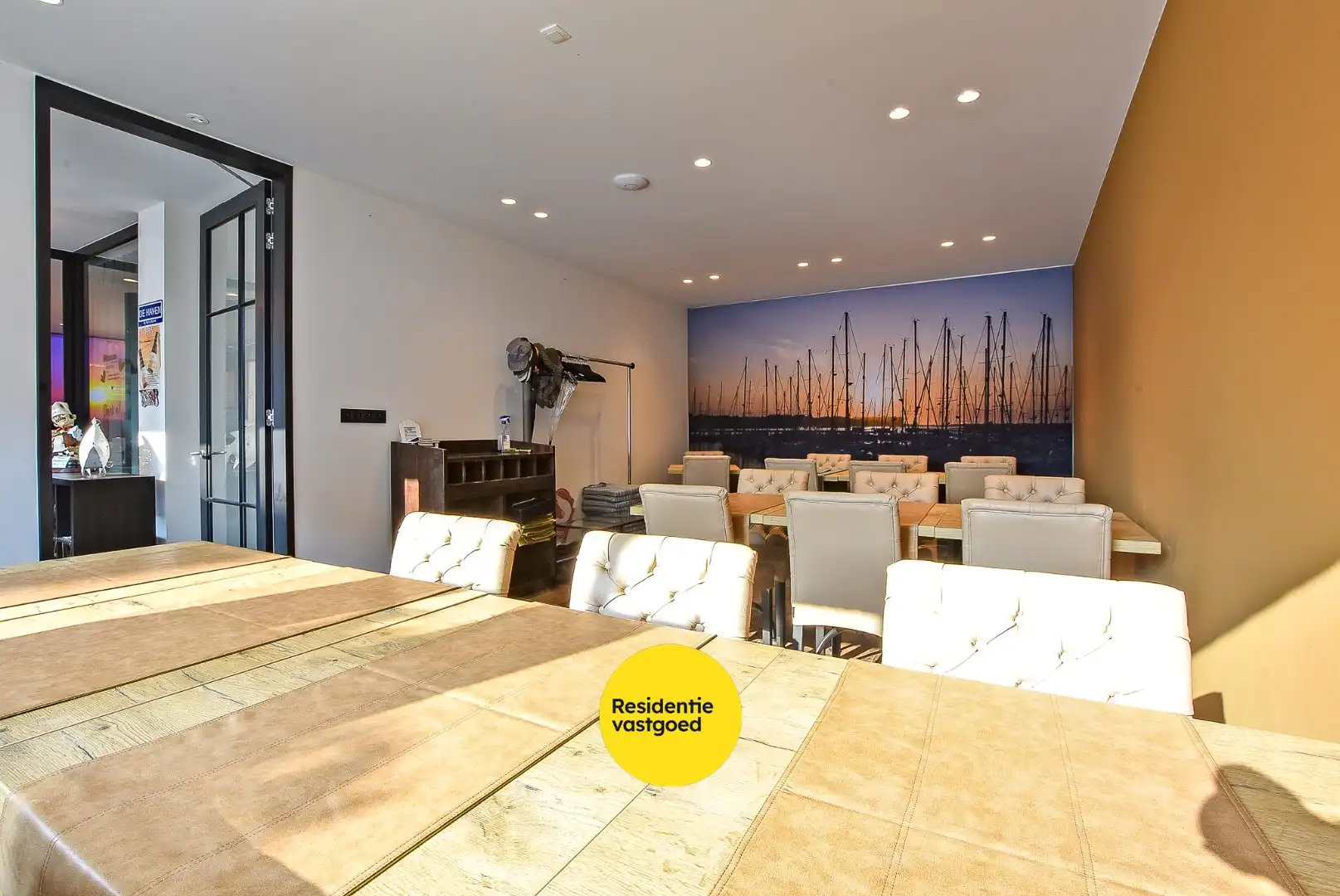 Restaurant 'De Haven' volledig gebouw met mogelijheden vlakbij de kaai gelegen op 313 m². foto 14