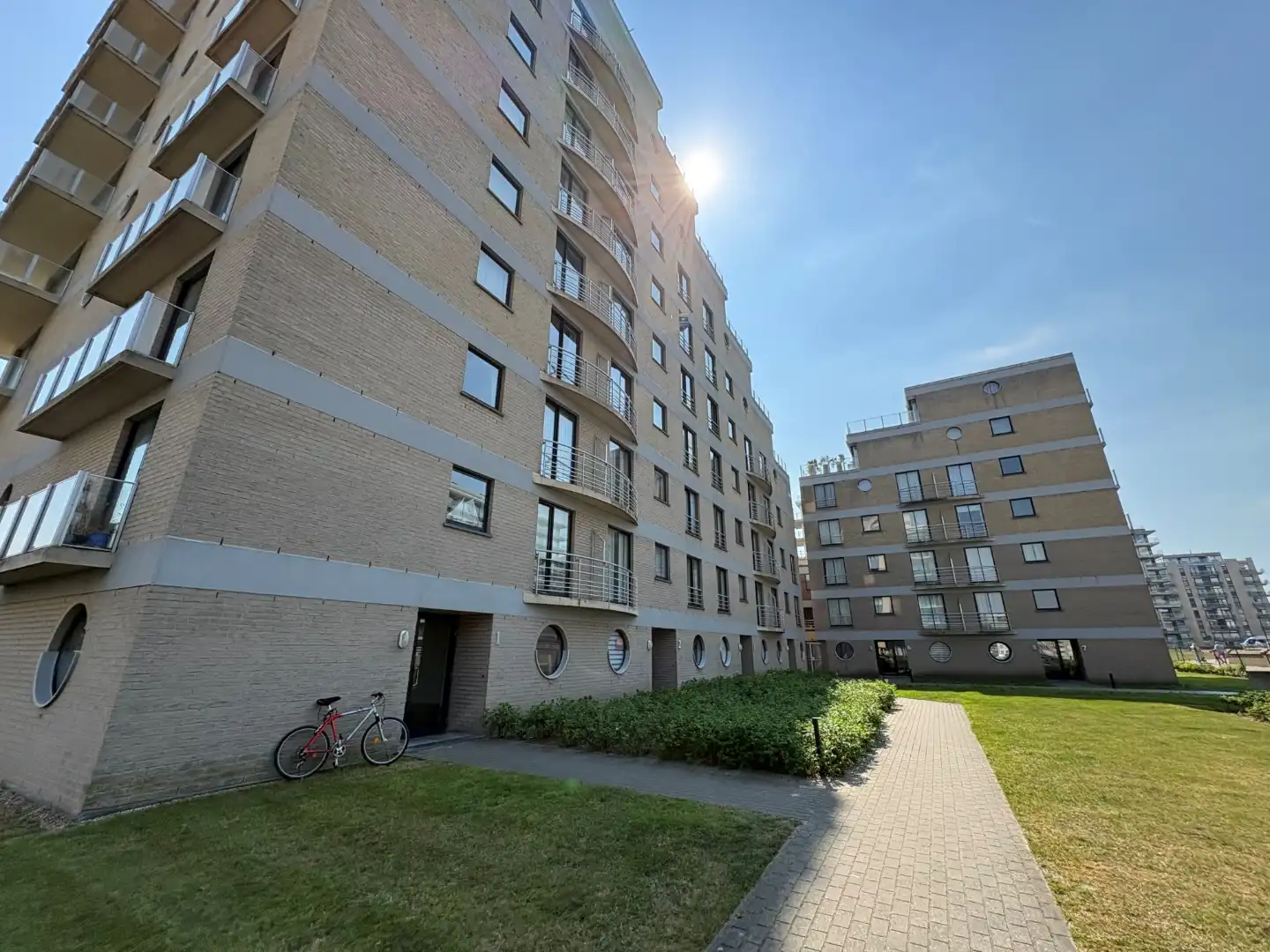 Doorloopappartement nabij het strand. foto 7