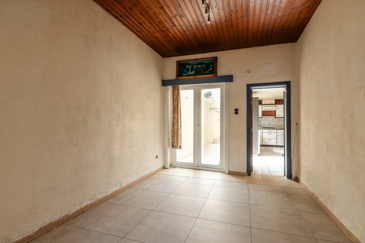 Ruime woning met potentieel en gunstige ligging te Eeklo foto 8