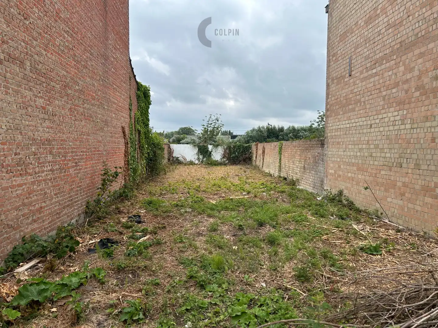 Bouwgrond te koop in de Pannenstraat! foto {{pictureIndex}}