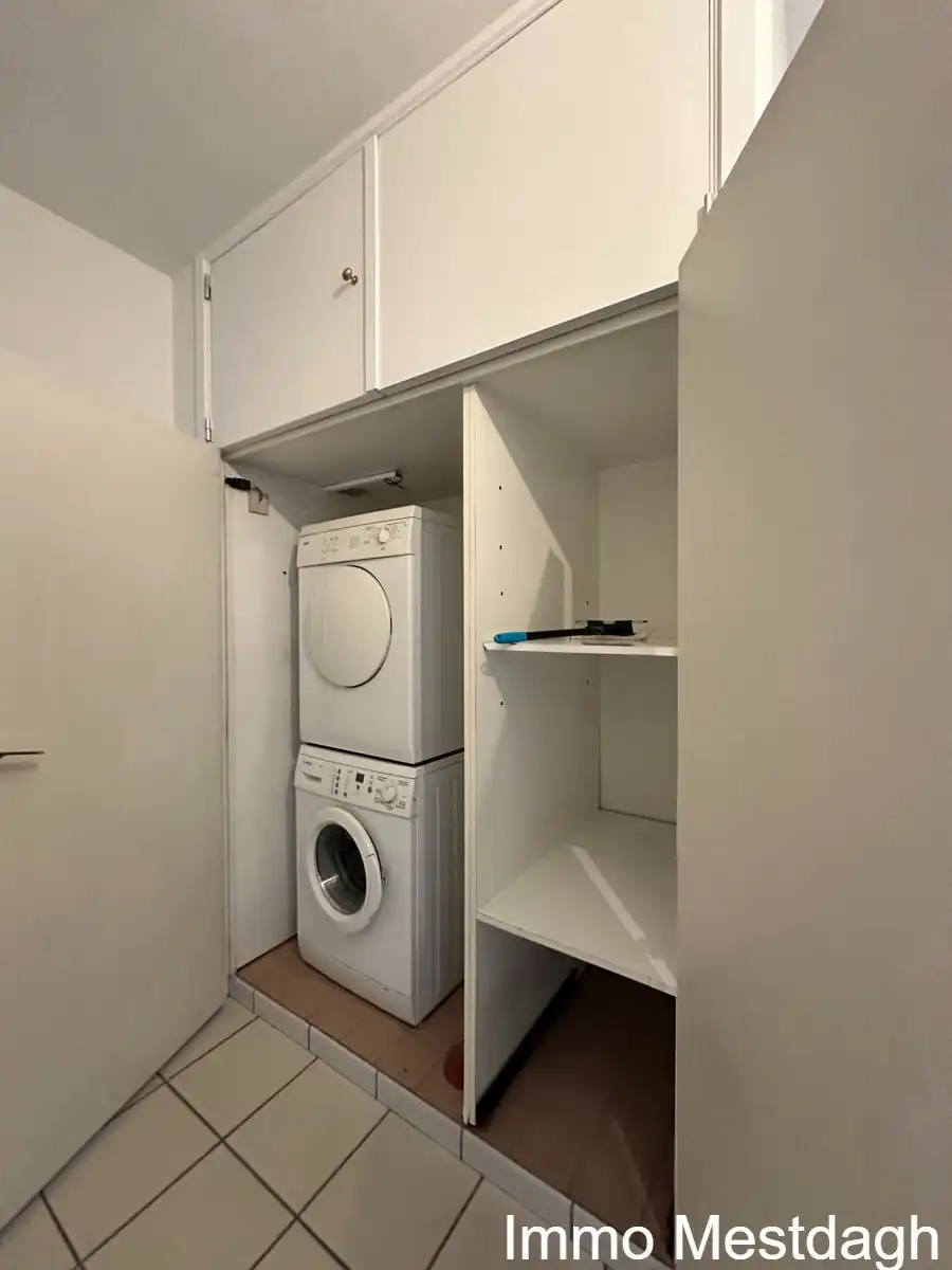 Royaal appartement met garagebox en zicht op de Schaffense Poort. foto 15