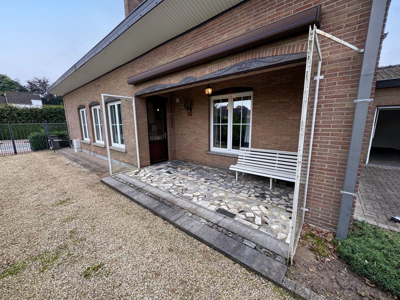 Te koop: Grote woning met unieke tuin foto 26