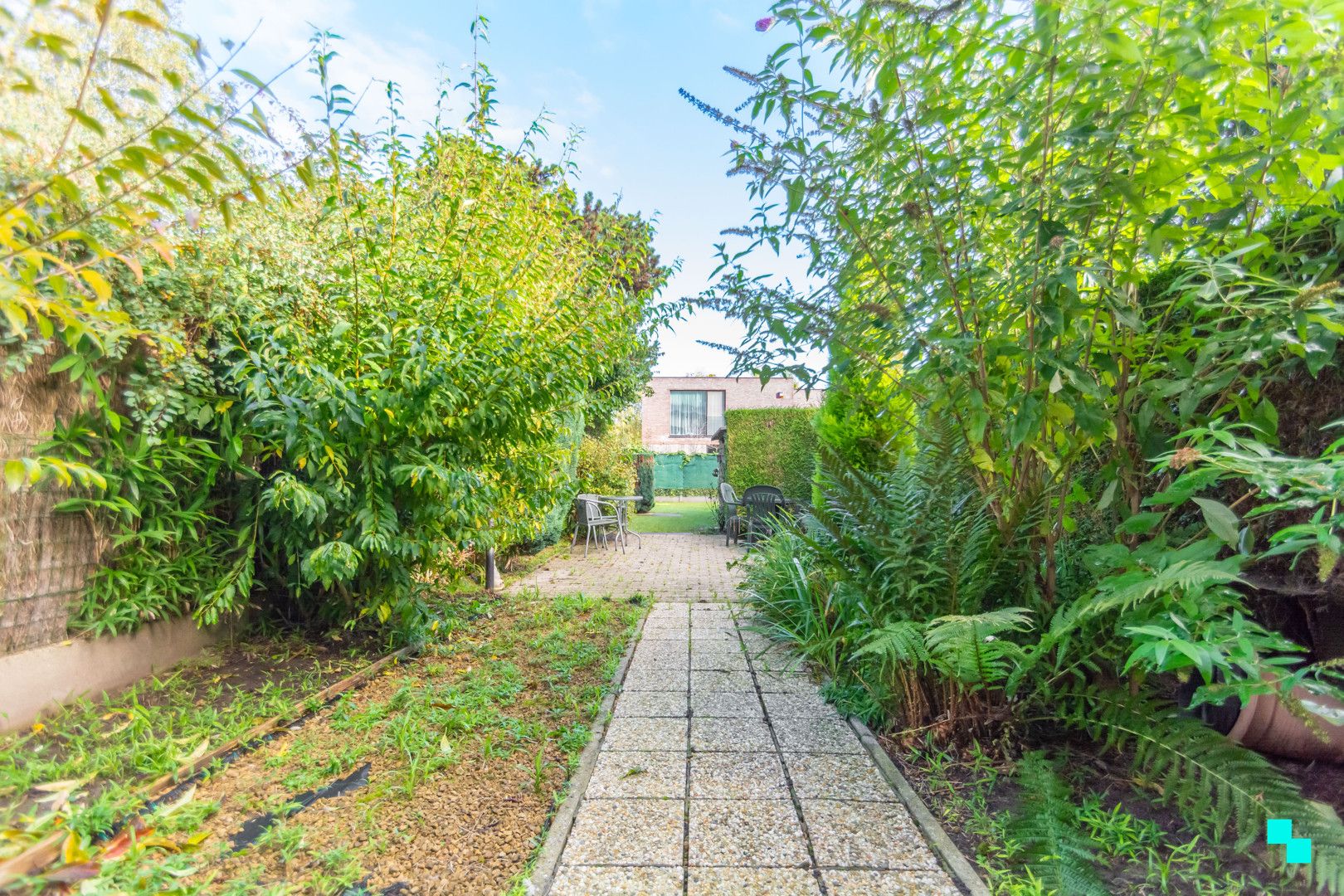 Charmante woning te koop in het hart van Merelbeke foto 30