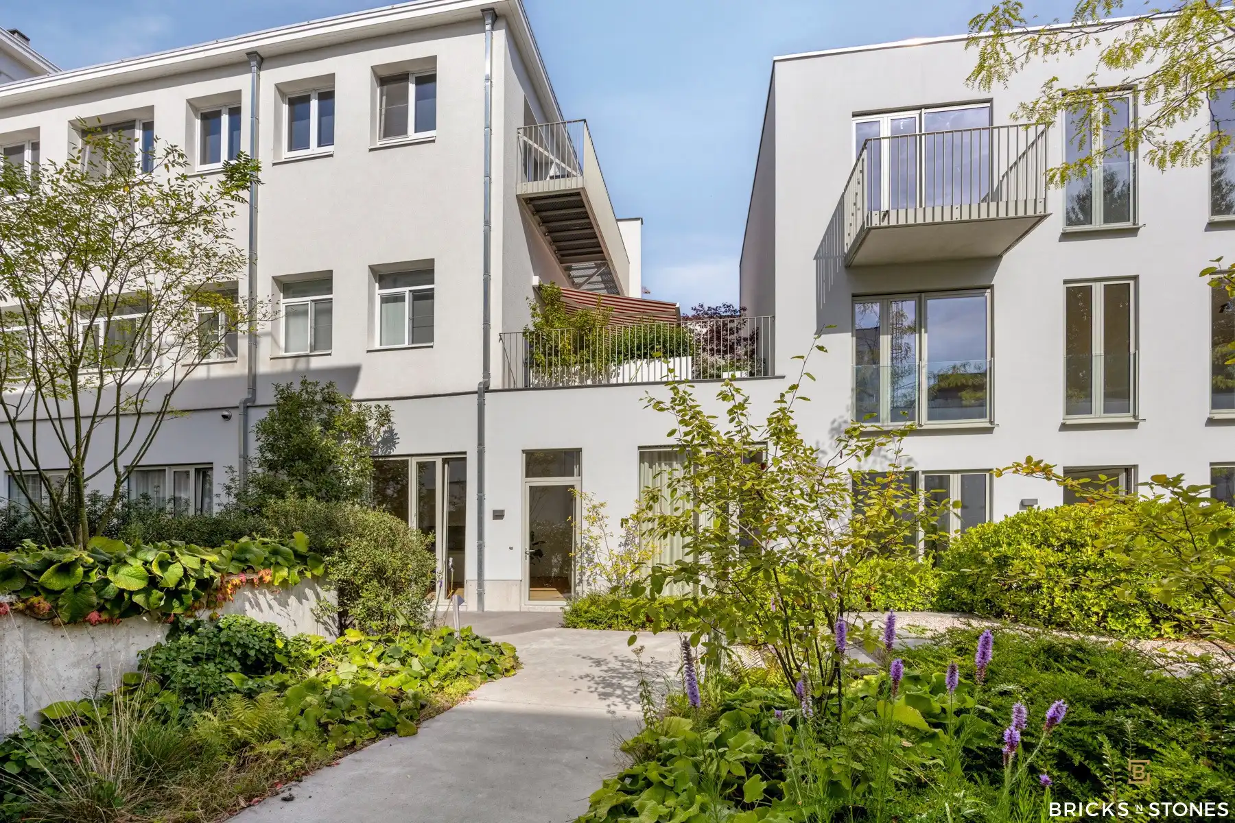 Verborgen parel: gelijkvloers appartement met terras foto 20