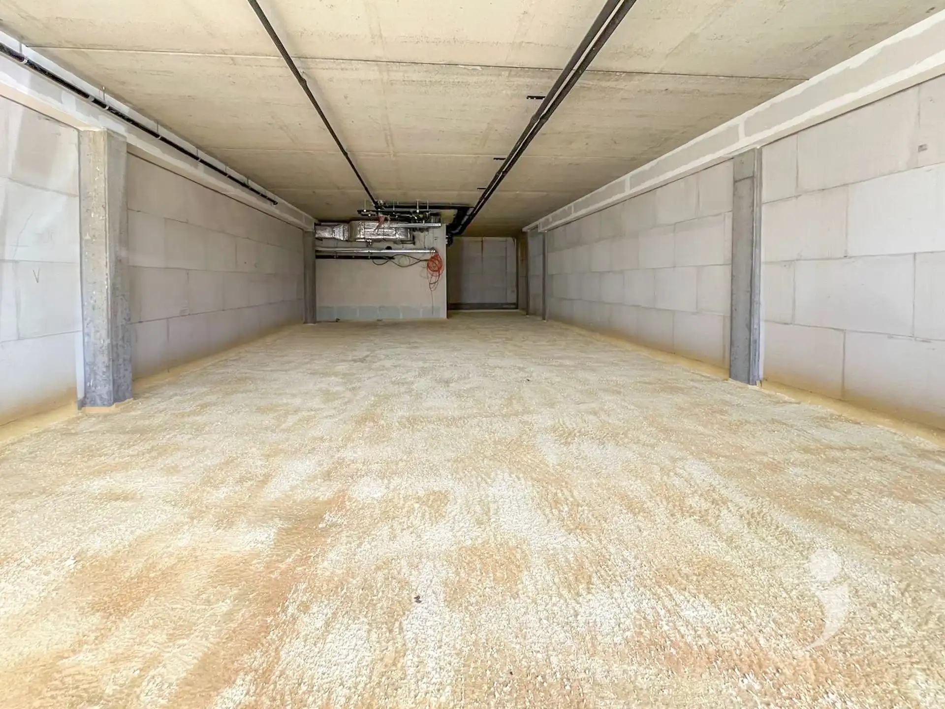 Commerciële ruimte te koop in nieuwbouwcomplex! foto 3