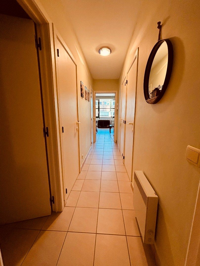 Volwaardig ruim appartement op voetstap van de zeelijn foto 5