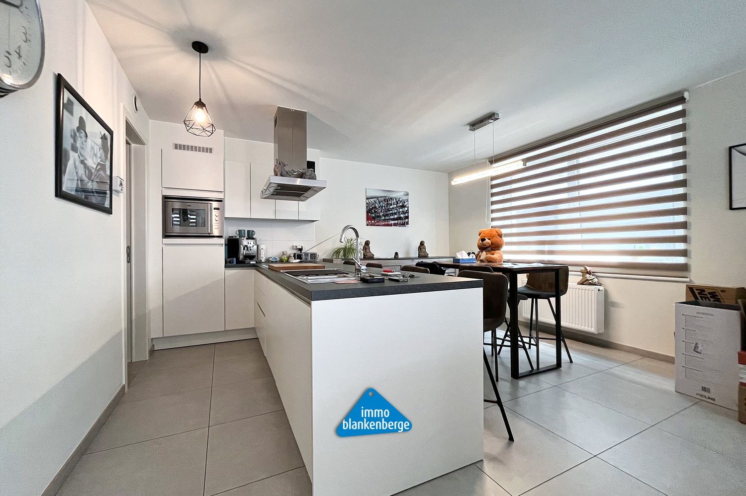 Instapklaar gelijkvloers appartement op toplocatie nabij de Zeedijk foto 3