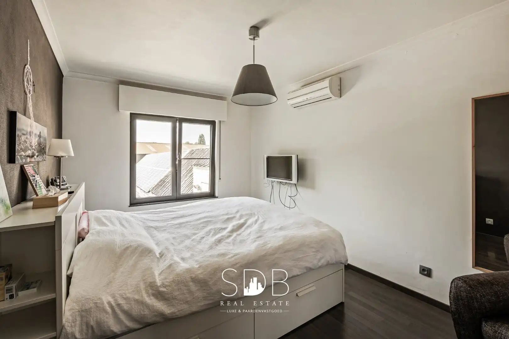 IN OPTIE : Prachtige hedendaagse villa met gezinstuin en zwembad op 1.387m² foto 12