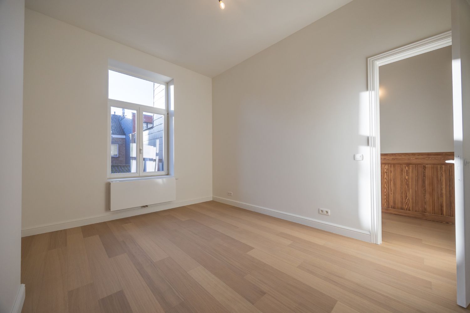 Gerenoveerd herenhuis met 5 slaapkamers foto 21