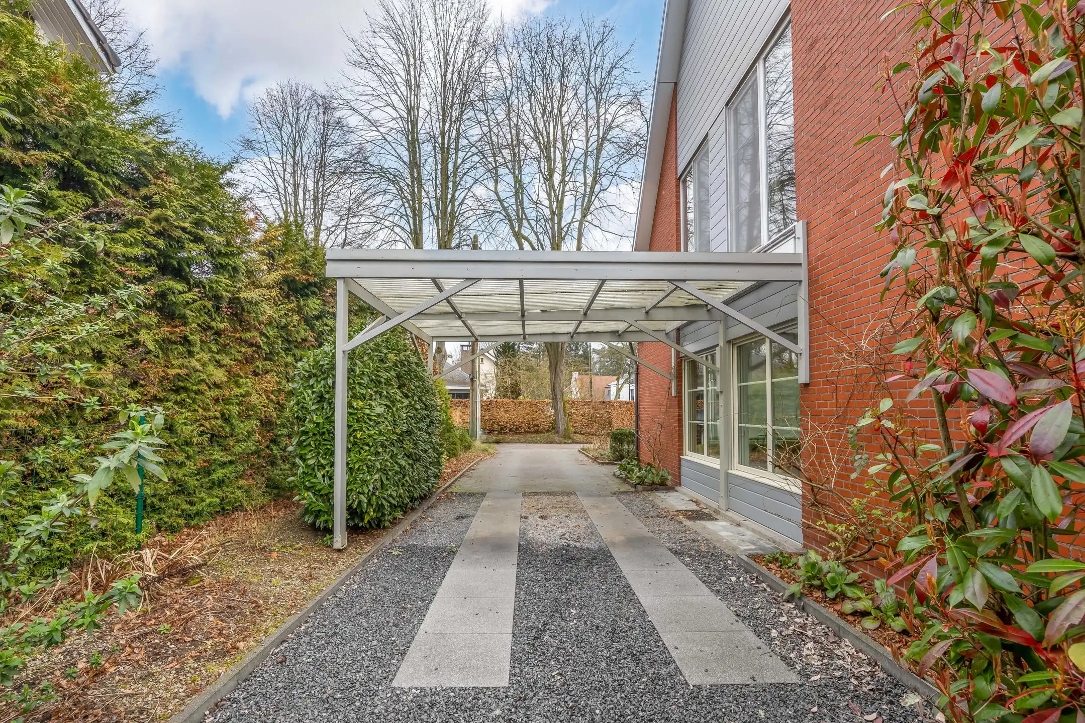 Ruime halfopen woning op zuidgericht perceel van 752 m² foto 28