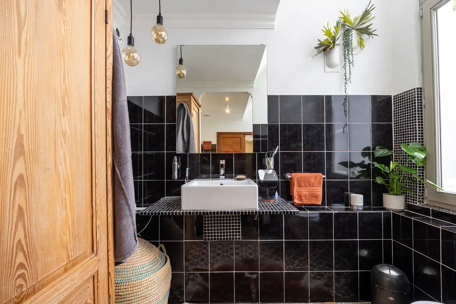 Prachtige gerenoveerde herenwoning van 341 m² in hartje Antwerpen met tal van mogelijkheden: combi wonen/werken of gedeeltelijke verhuurmogelijkheden foto 22