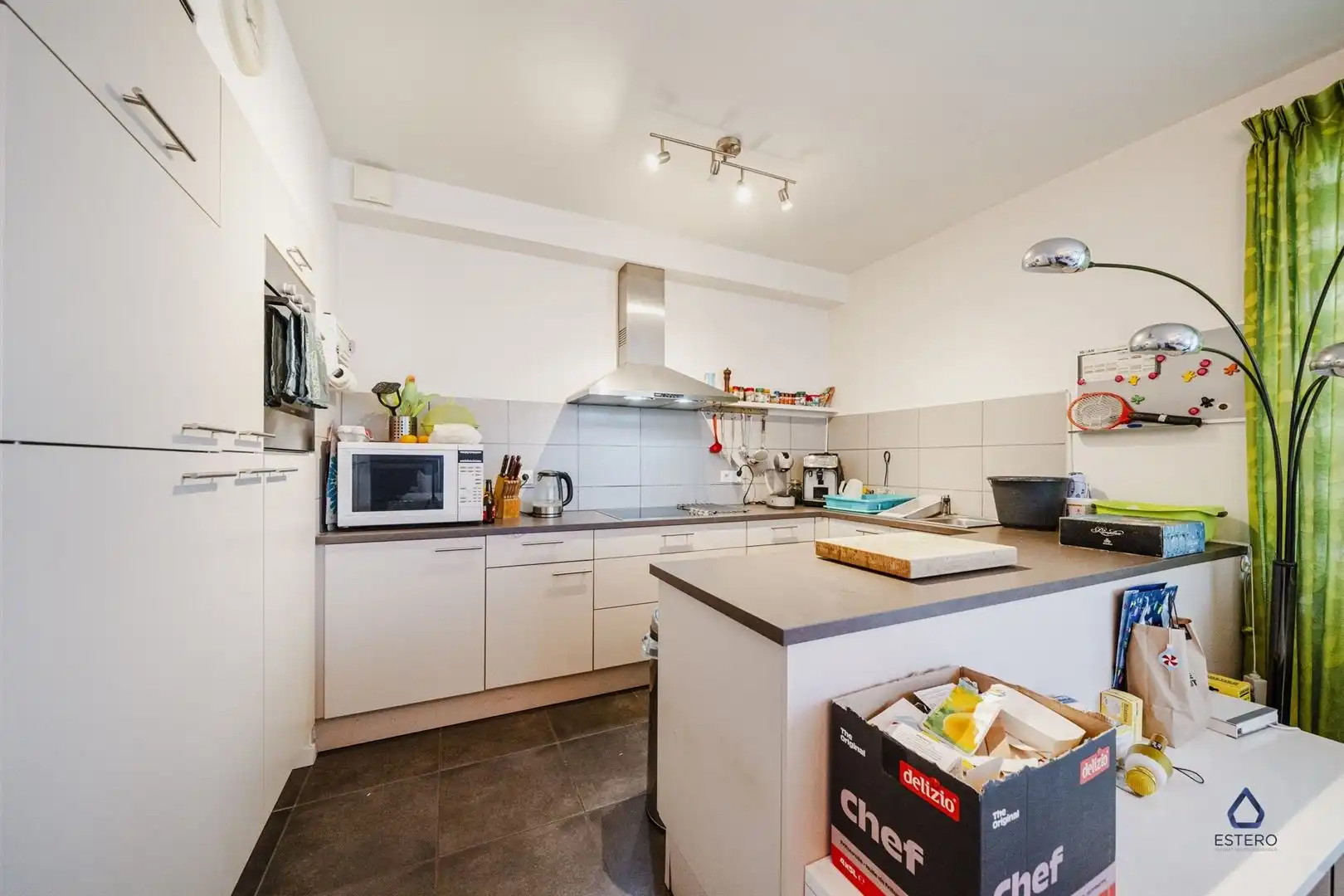 Instapklaar 3-slaapkamer appartement met dakterras foto 3