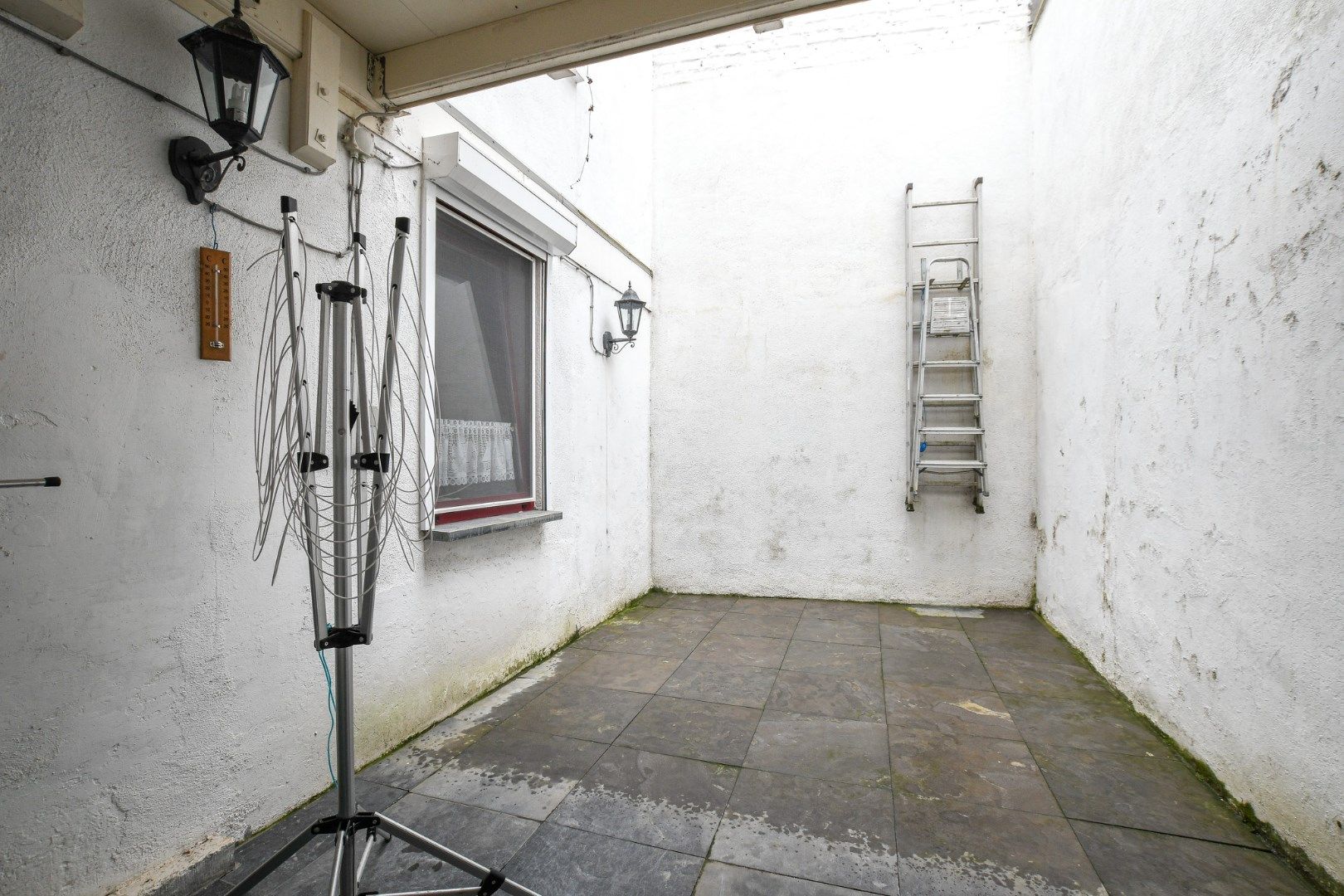 Instapklaar 3-slaapkamerappartement met koer & terras – vlak bij Grote Markt en jachthaven! foto 18