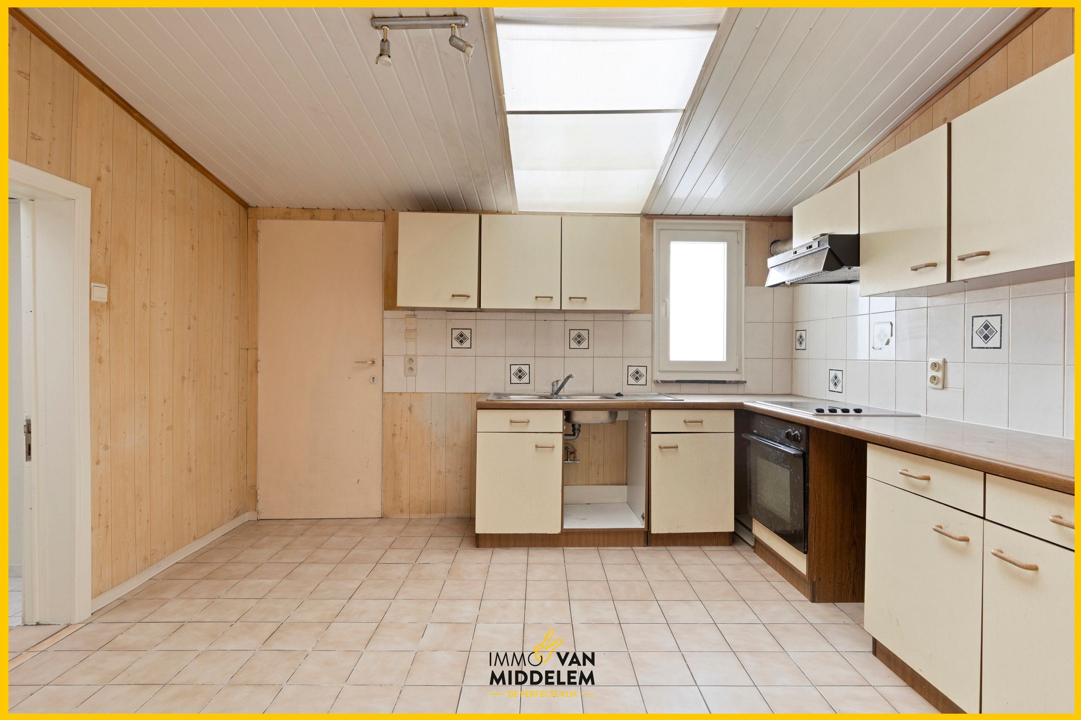 TE RENOVEREN WONING MET 2 KAMERS EN GARAGE foto 7